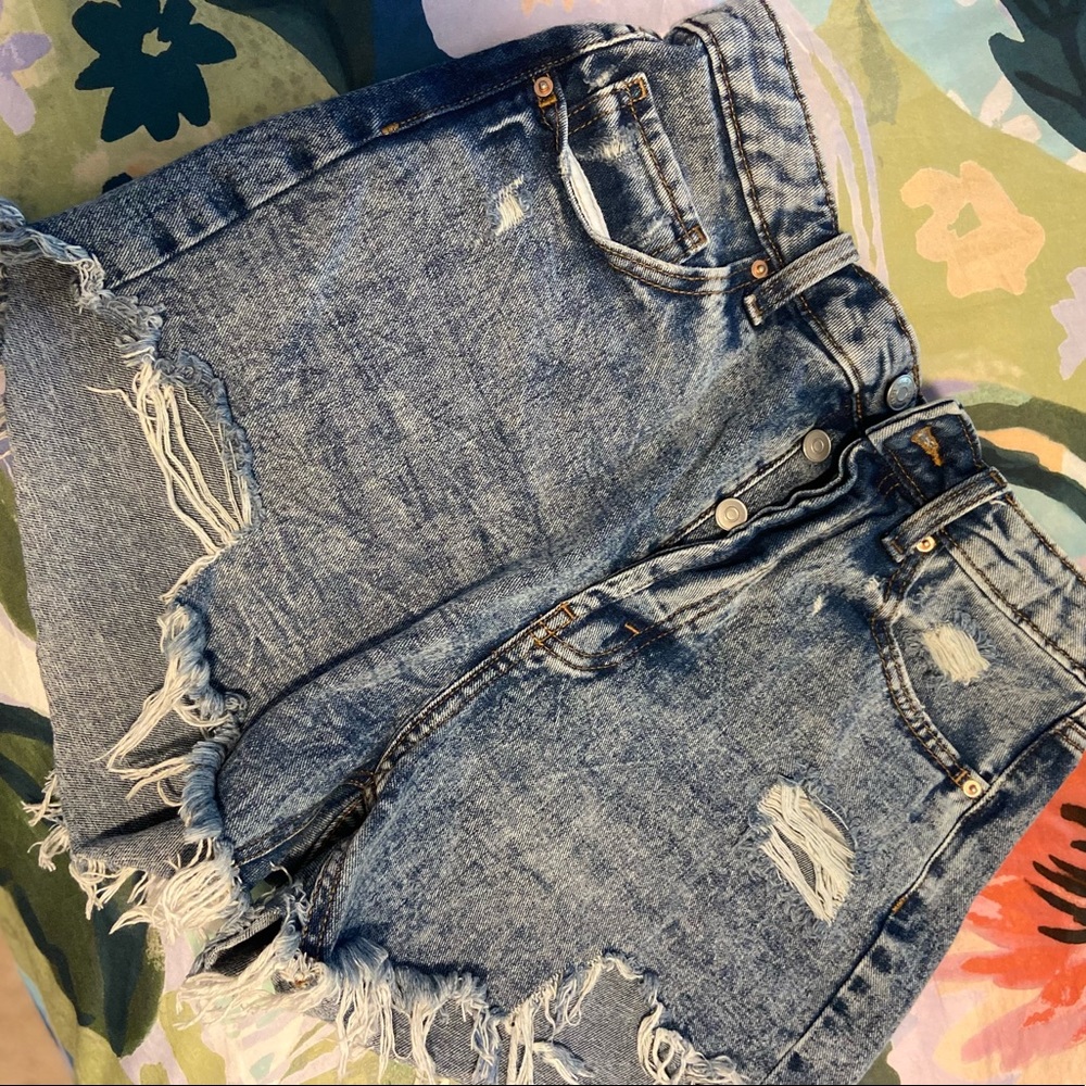 The perfect shorts. Size 8